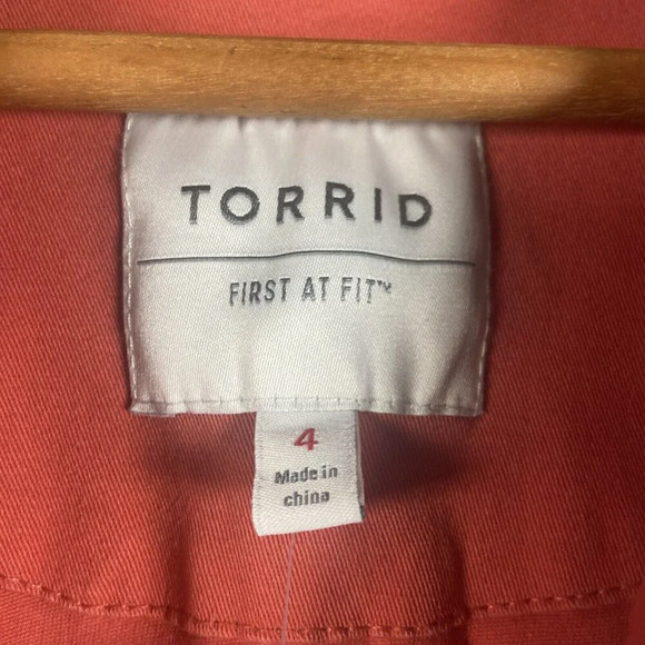 Torrid Women Jacket Size 4 Peach Pink Tencel Denim Chore Pocket Chambray Shacket - Picture 5 of 12